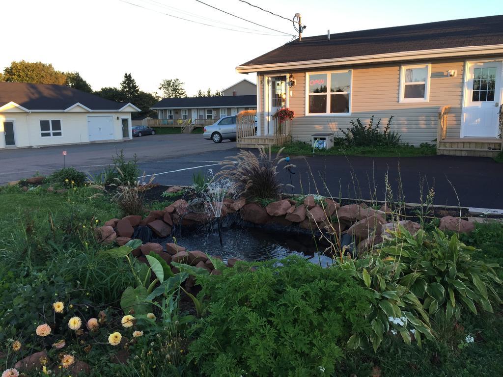 The White Horse Motel Cornwall Экстерьер фото