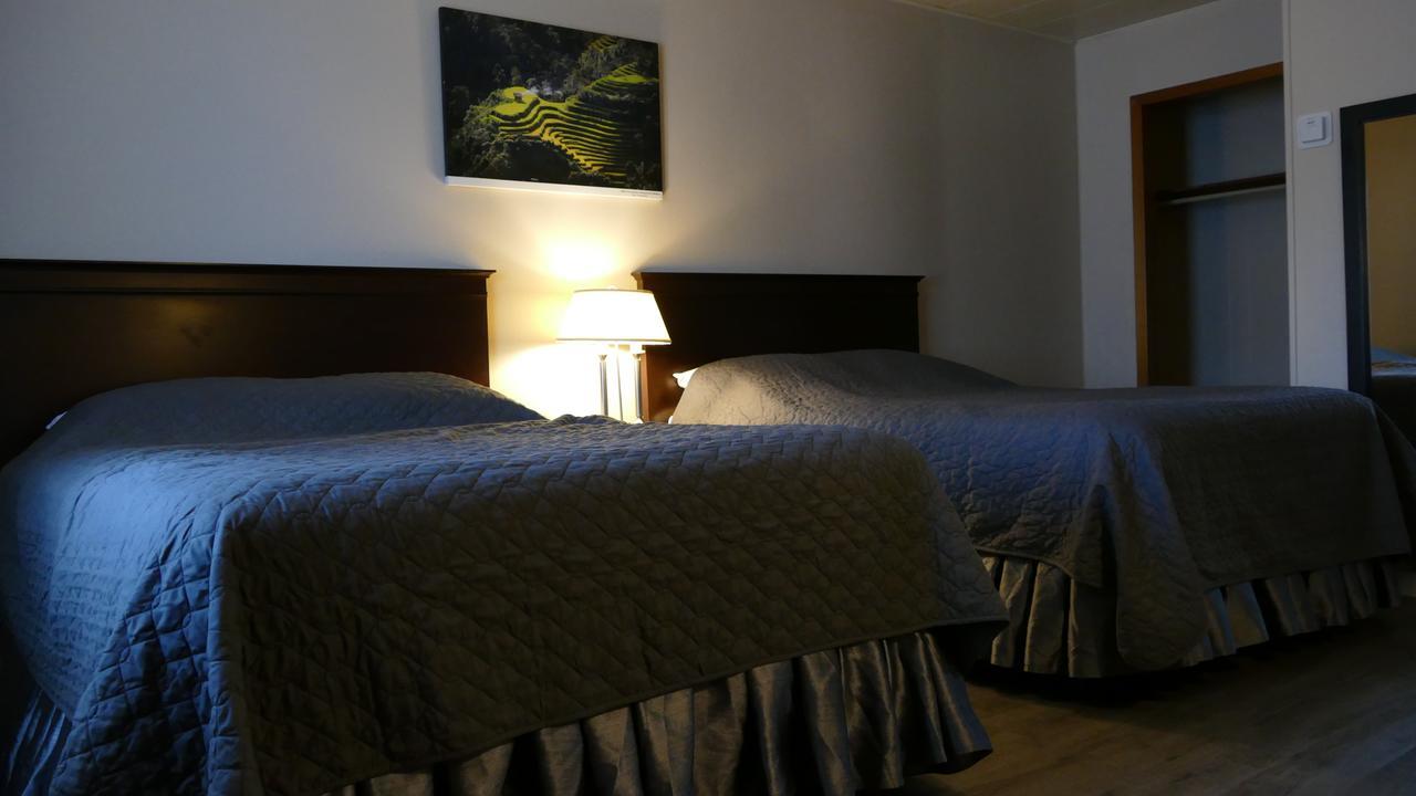 The White Horse Motel Cornwall Экстерьер фото
