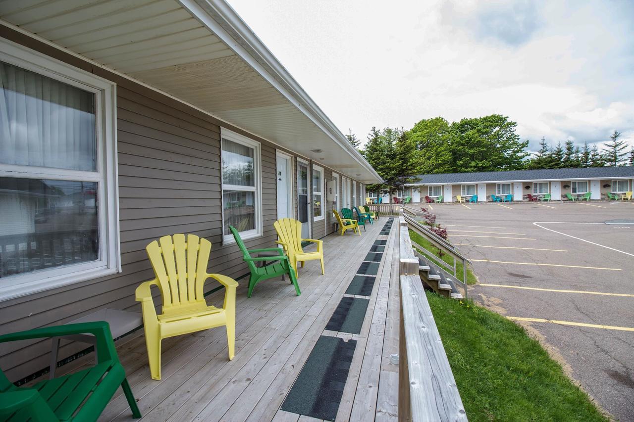 The White Horse Motel Cornwall Экстерьер фото