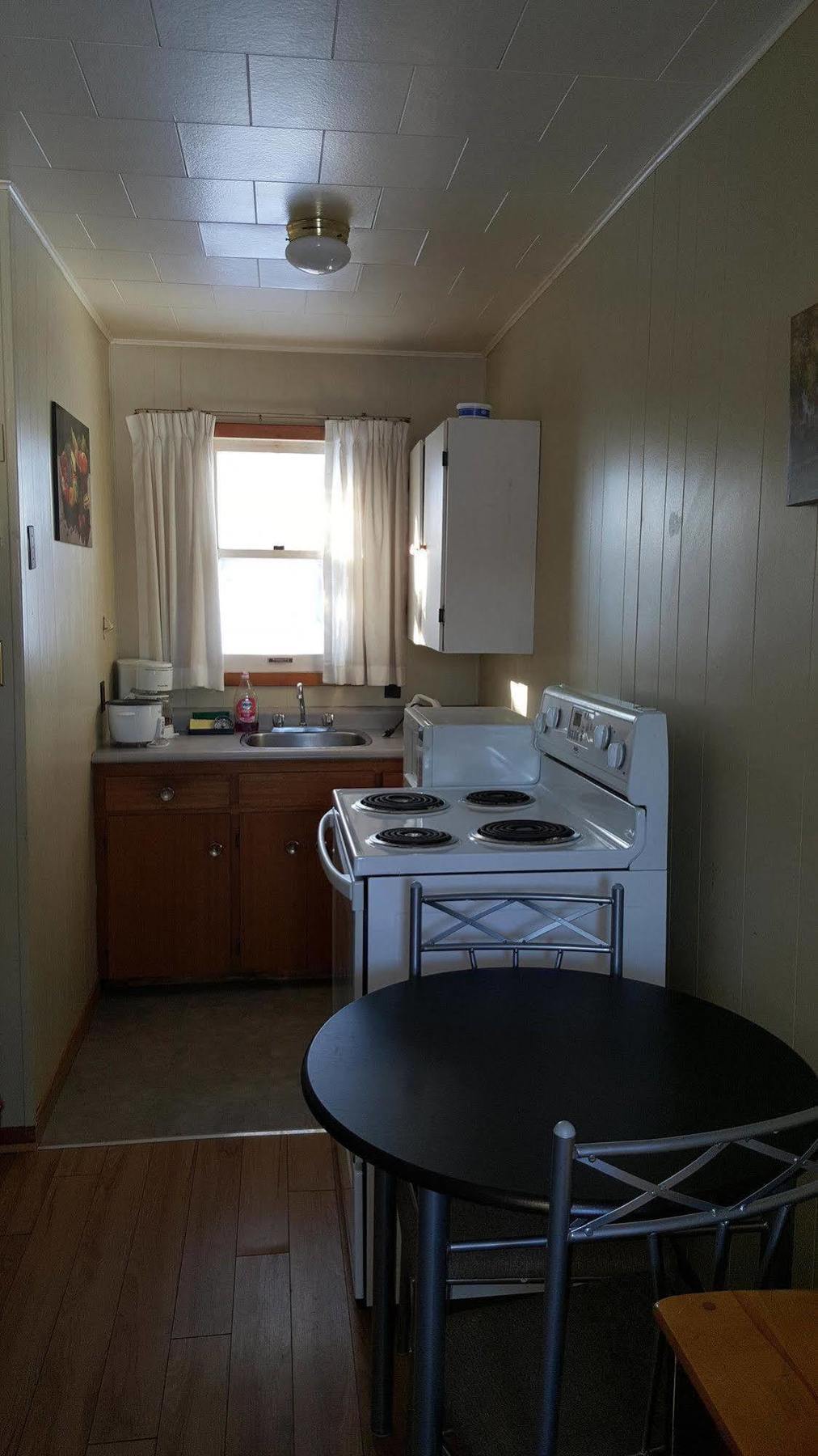 The White Horse Motel Cornwall Экстерьер фото